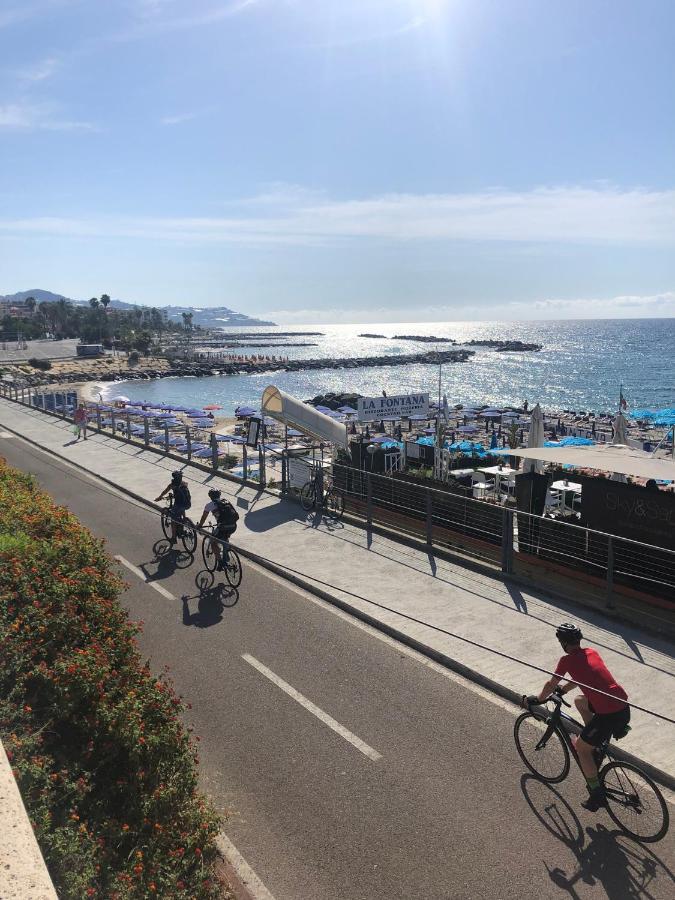 Apartmán Nonsolomare Wifi Aria Condizionata Parcheggio Sanremo Exteriér fotografie